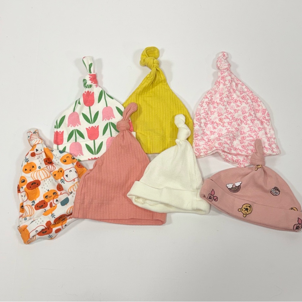 Disney Winnie the Pooh 7-Pack Baby Knot Hat Bundle Newborn Mixed Prints OS